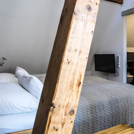 Besighomes Apartment Loft Безигхайм Экстерьер фото
